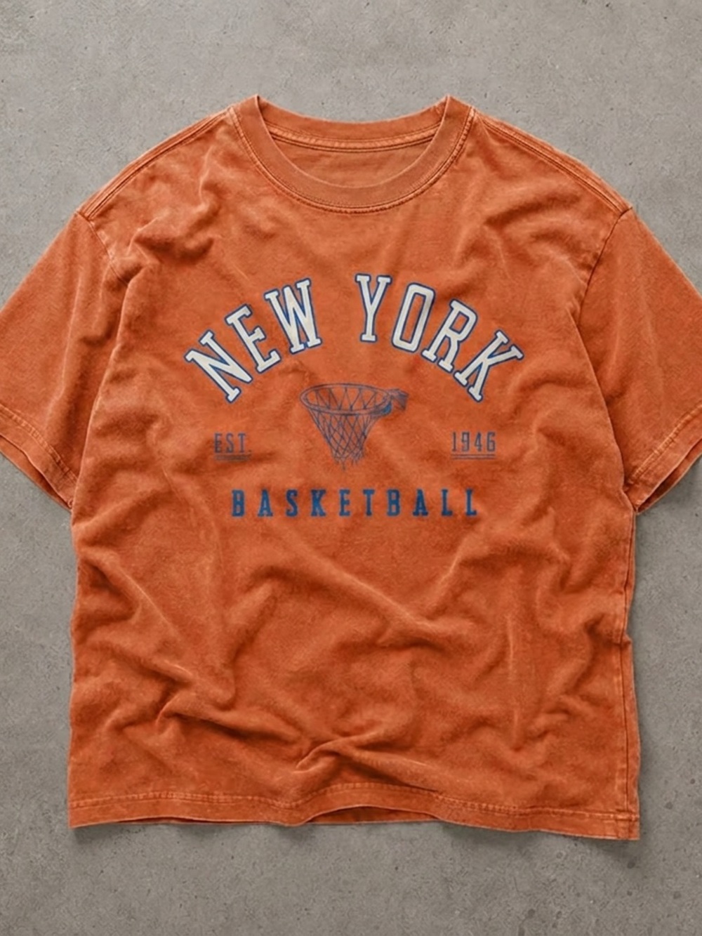 New York Knicks Basketball T- shirt Size L